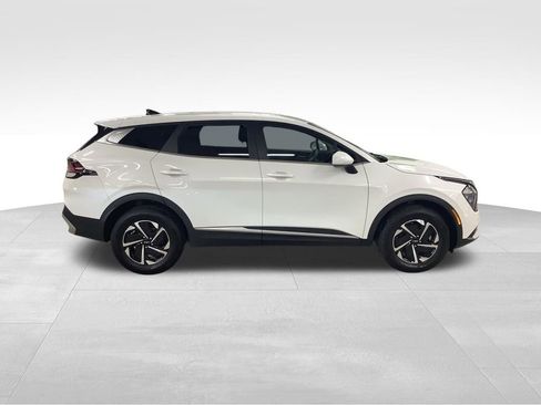 Certified 2023 Kia Sportage LX AWD/4WD image 6
