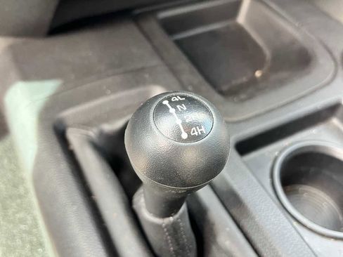 Used 2015 RAM 2500 Power Wagon Tradesman image 19