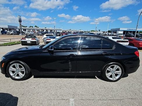 Used 2016 BMW 328i xDrive Sedan AWD/4WD image 4
