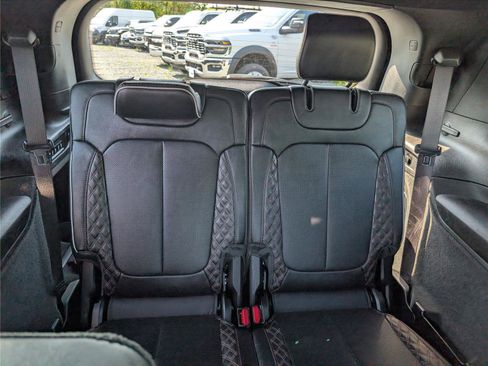 Used 2023 Jeep Grand Cherokee L Summit w/ Rear Seat Video Group I AWD/4WD image 13