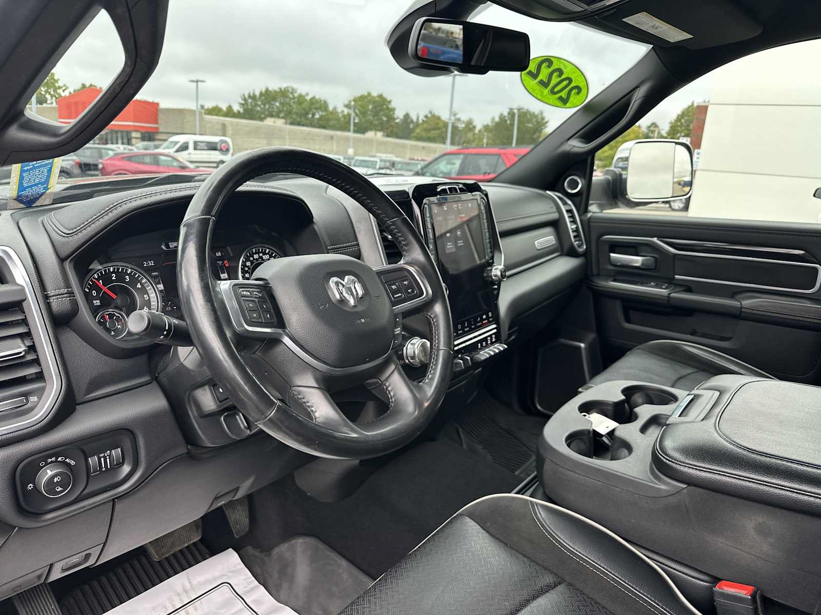 Used 2022 RAM 2500 Laramie AWD/4WD image 7