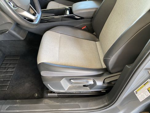 Used 2023 Volkswagen ID.4 Pro RWD image 12