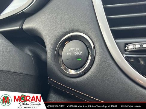 Certified 2022 Chevrolet Trax LT w/ LT Convenience Package image 23