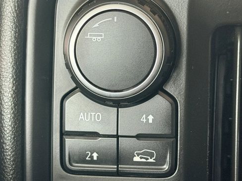 Used 2023 Chevrolet Silverado 1500 W/T w/ WT Value Package AWD/4WD image 23