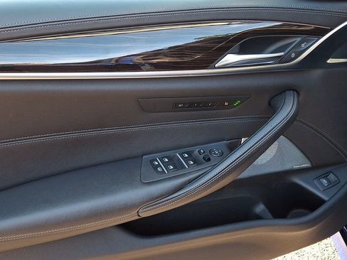 Used 2019 BMW M5 w/ Executive Package AWD/4WD image 8