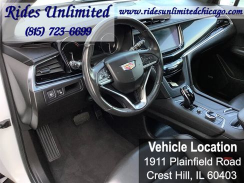 Used 2020 Cadillac XT6 Premium Luxury AWD/4WD image 12