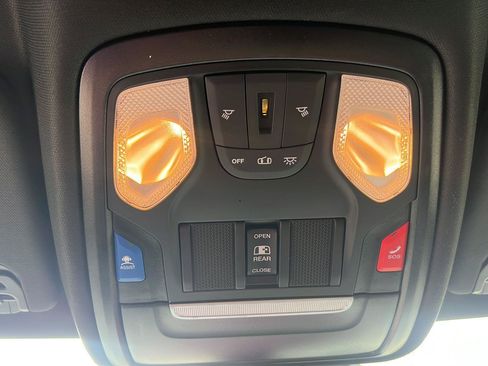 Used 2025 RAM 1500 Big Horn AWD/4WD image 27
