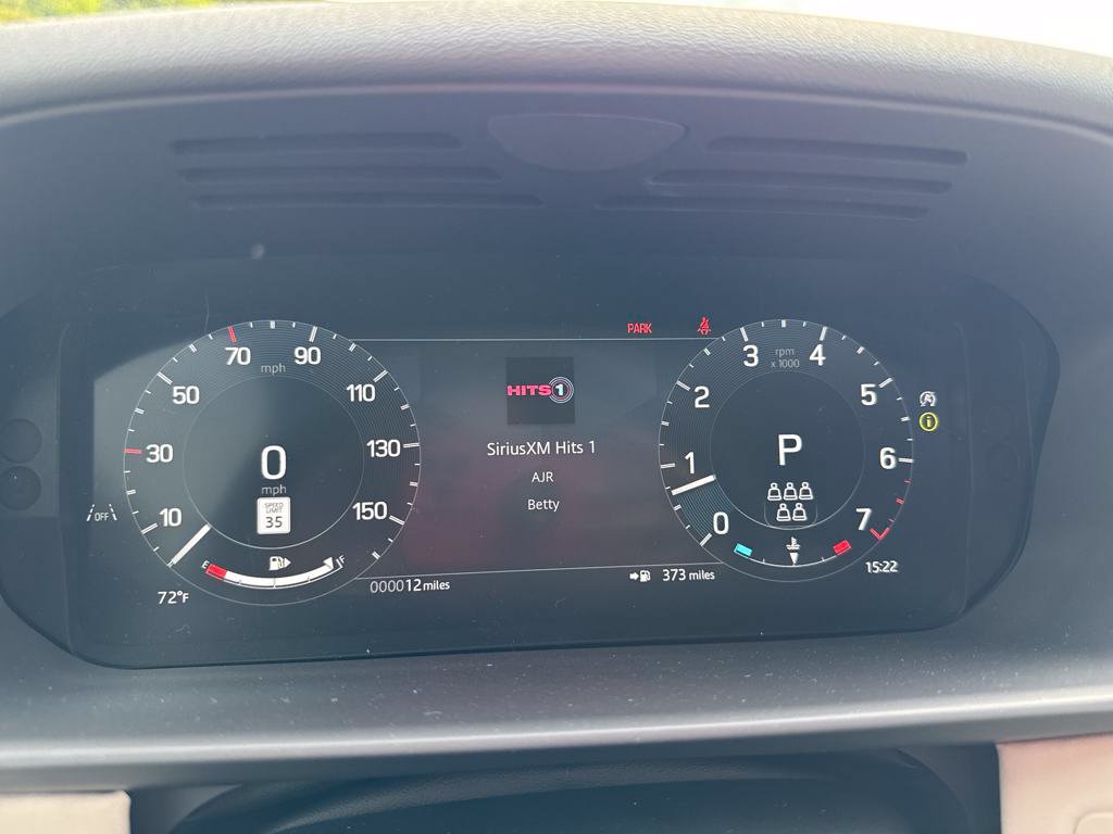 Certified 2025 Land Rover Discovery S AWD/4WD image 22