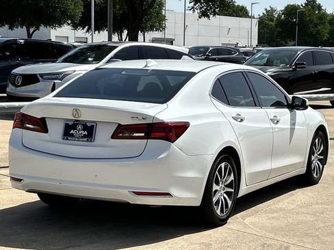 Used 2017 Acura TLX FWD image 4