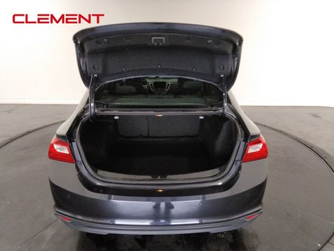 Used 2023 Chevrolet Malibu LT w/ Driver Confidence Package image 9