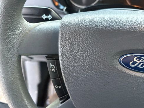 Used 2013 Ford Transit Connect XLT image 15