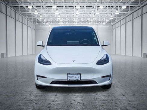 Used 2023 Tesla Model Y Long Range AWD/4WD image 8