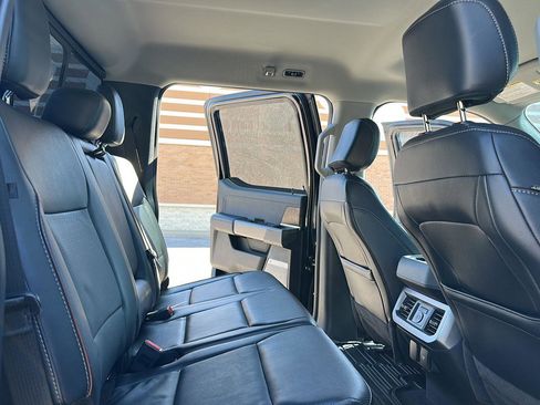 Certified 2023 Ford F450 Lariat w/ Lariat Ultimate Package image 25