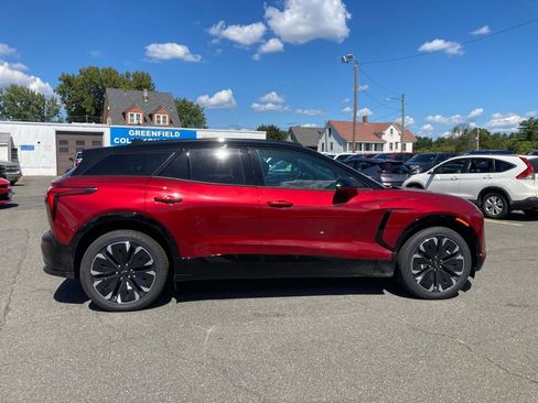 New 2025 Chevrolet Blazer EV RS image 8