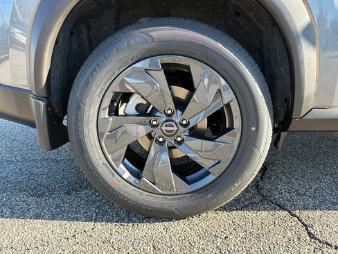 New 2026 Nissan Rogue SV image 17