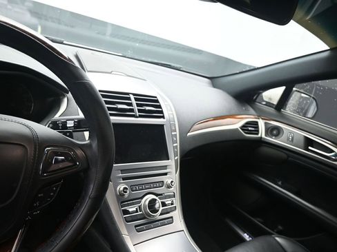 Used 2019 Lincoln MKZ Reserve image 5