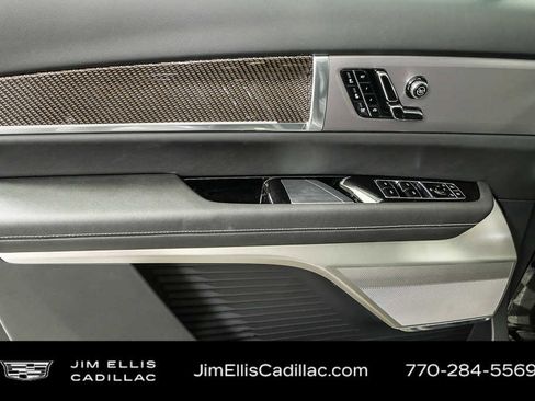 Used 2026 Cadillac Vistiq Luxury AWD/4WD image 5