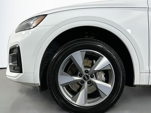 Used 2023 Audi Q5 2.0T Premium w/ Convenience Package image 12