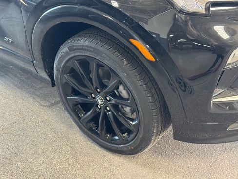 New 2026 Buick Encore GX Sport Touring image 4