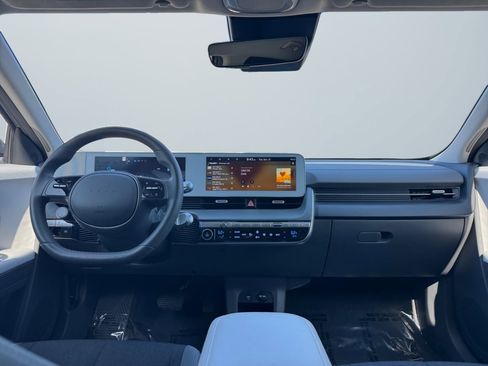 Used 2024 Hyundai Ioniq 5 SEL RWD image 10