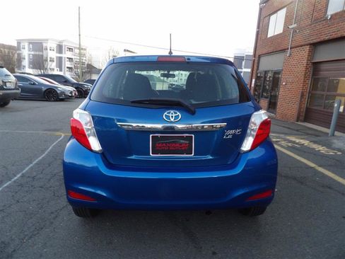 Used 2012 Toyota Yaris LE image 4