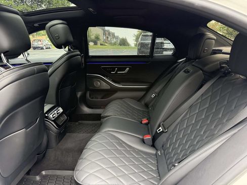 Used 2023 Mercedes-Benz S 580 4MATIC Sedan image 17