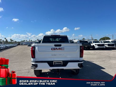 New 2026 GMC Sierra 2500 Denali w/ Denali Reserve Package image 6