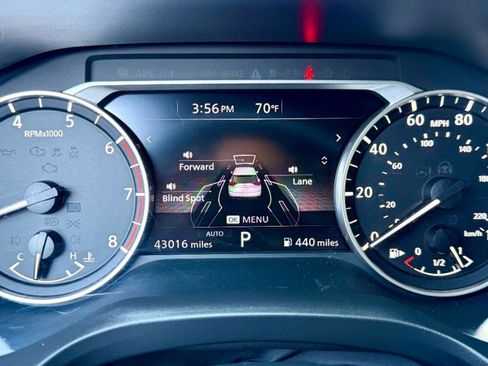 Used 2024 Nissan Rogue SV image 20