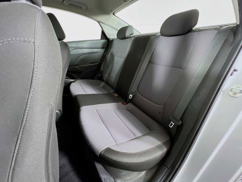 Used 2020 Hyundai Accent Limited FWD image 25
