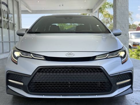Used 2021 Toyota Corolla SE w/ SE Premium Package FWD image 9