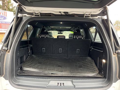 Used 2022 Ford Expedition Max Limited AWD/4WD image 8