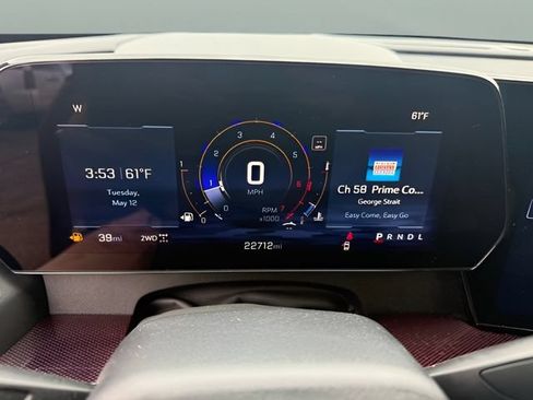 Used 2024 Chevrolet Traverse Z71 AWD/4WD image 36