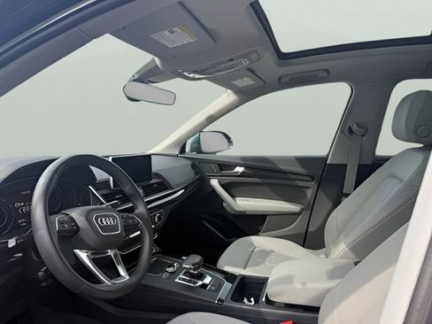 Used 2018 Audi Q5 2.0T Premium AWD/4WD image 11