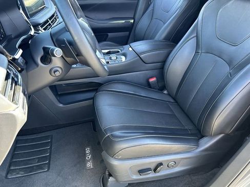 Used 2025 INFINITI QX60 Luxe w/ Vision Package image 21