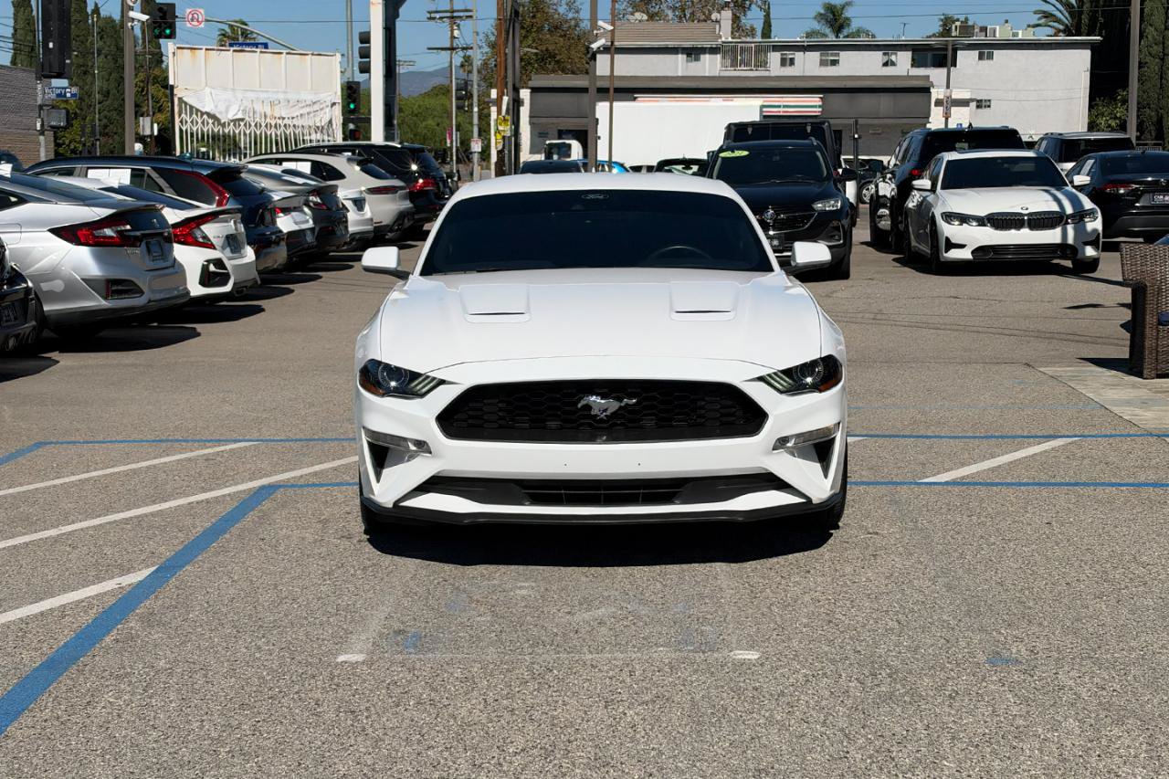 Used 2021 Ford Mustang Premium RWD image 3