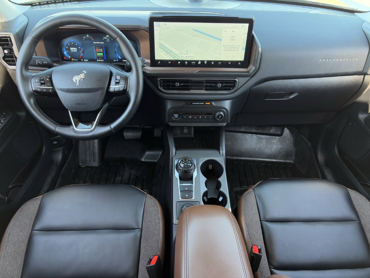 Certified 2025 Ford Bronco Sport Outer Banks w/ Outer Banks Tech Package+ AWD/4WD image 12