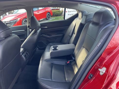Certified 2024 Nissan Altima 2.5 SL AWD/4WD image 18