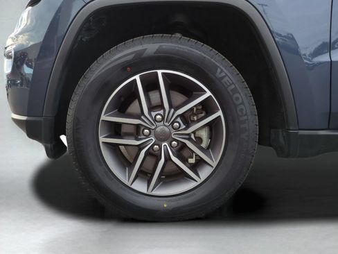 Used 2021 Jeep Grand Cherokee Limited w/ Premium Lighting Group AWD/4WD image 28