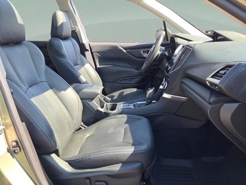 Used 2019 Subaru Forester Touring w/ Popular Package #3 image 17