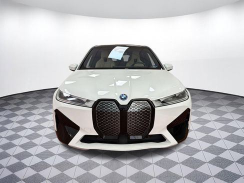 Certified 2023 BMW iX xDrive50 w/ Premium Package image 6