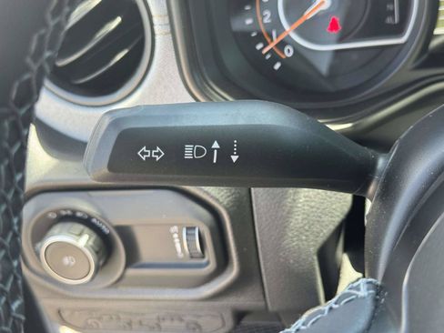 Used 2026 Jeep Wrangler Unlimited Sport AWD/4WD image 21