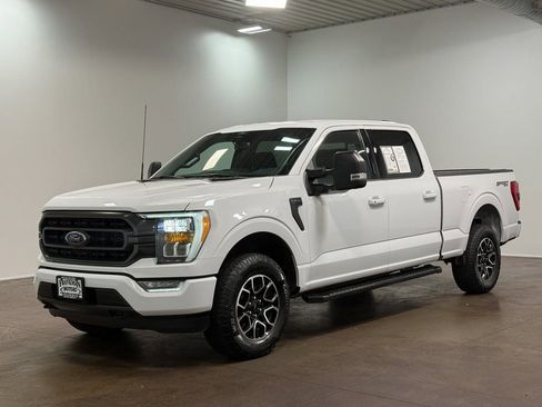 Used 2022 Ford F150 XLT w/ Equipment Group 302A High image 27