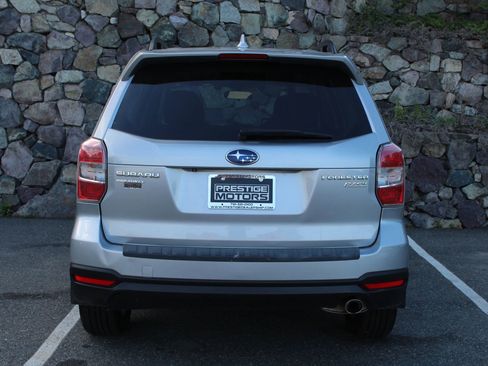 Used 2016 Subaru Forester 2.5i Limited image 8