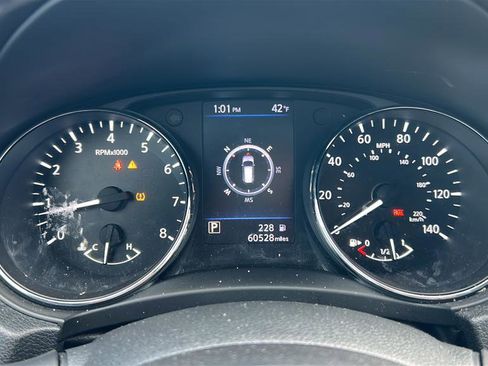 Used 2020 Nissan Rogue SL AWD/4WD image 16