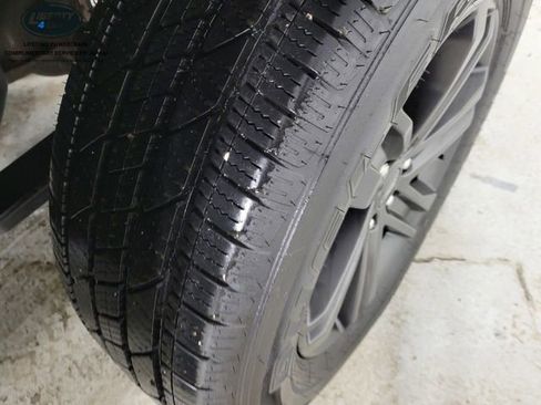 Used 2021 Ford F150 XLT w/ Equipment Group 302A High image 11