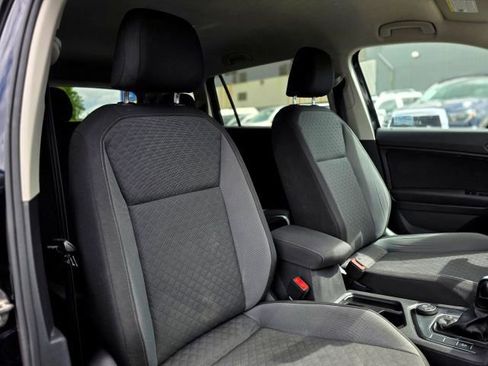 Used 2019 Volkswagen Tiguan S w/ 3rd Row Seat Package AWD/4WD image 31