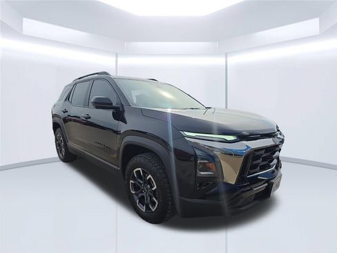 Used 2025 Chevrolet Equinox ACTIV AWD/4WD image 42