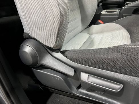 Used 2025 Toyota 4Runner TRD Off-Road image 17