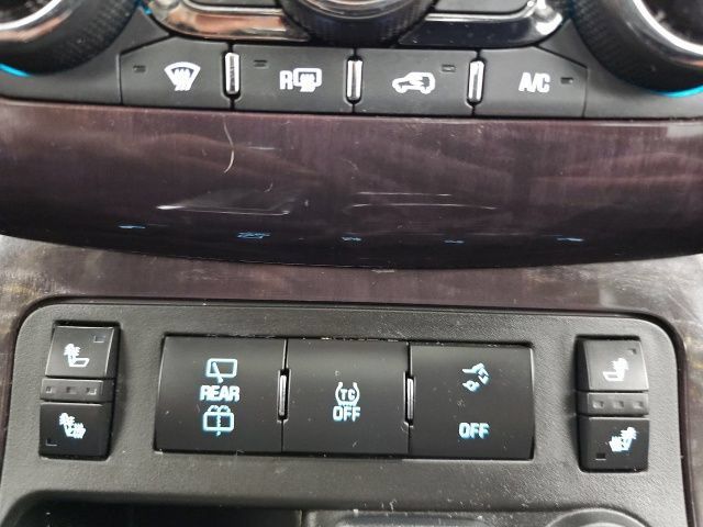 Used 2017 Buick Enclave Leather AWD/4WD image 24