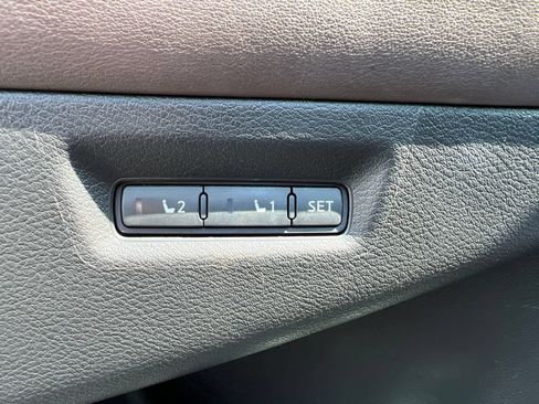 Used 2015 Nissan Murano SL AWD/4WD image 26